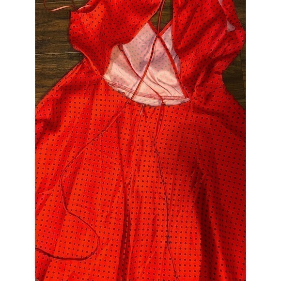 ZARA RED BLACK SPOTTED POLKA DOT SATIN TIE BACK SKATER A LINE TEA DRESS SIZE S - Picture 4 of 11